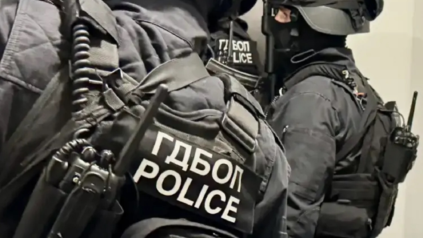 Спецакция на ГДБОП в Костинброд: Арестуваха двама криминално проявени от фамилията Илиеви