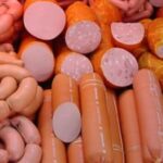 Какво месо ядем? НАП и БАБХ тръгнаха на акция – откриха храни с изтекъл срок и наложиха запори