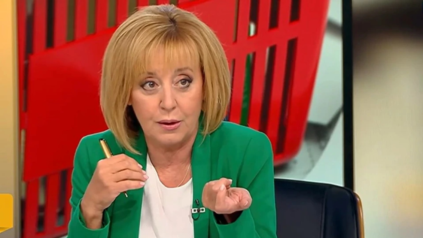 Телефонът на Мая Манолова преля от сигнали след публичното му обявяване