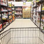 Считано от днес: Глоби до 10% от оборота застрашават големите търговски вериги заради надценки